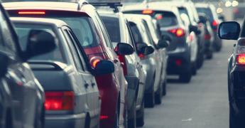 Nowe przepisy w ruchu drogowym: 15 punktów karnych za najcięższe wykroczenia na drodze. Poznaj je!