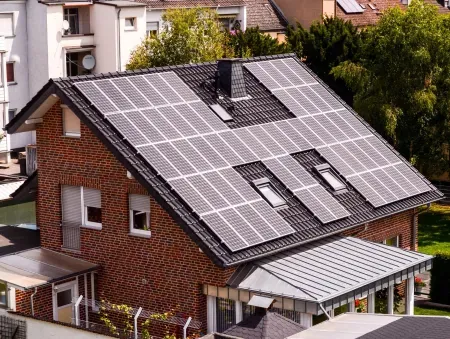 jak wygląda ubezpieczenie domu z fotowoltaiką w LINK4